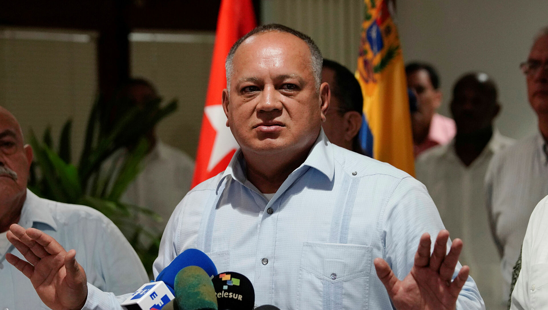 Diosdado Cabello tilda a Borrell de «arrastrado y lacayo de EEUU»