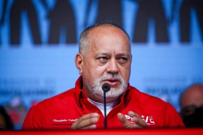 «Arriba y a la izquierda, donde está el corazón de la patria»: Diosdado reveló la posición en la que estará el PSUV en el tarjetón para elecciones (Video)