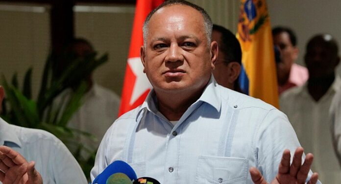 Diosdado Cabello pide investigar al alcalde de Guatire